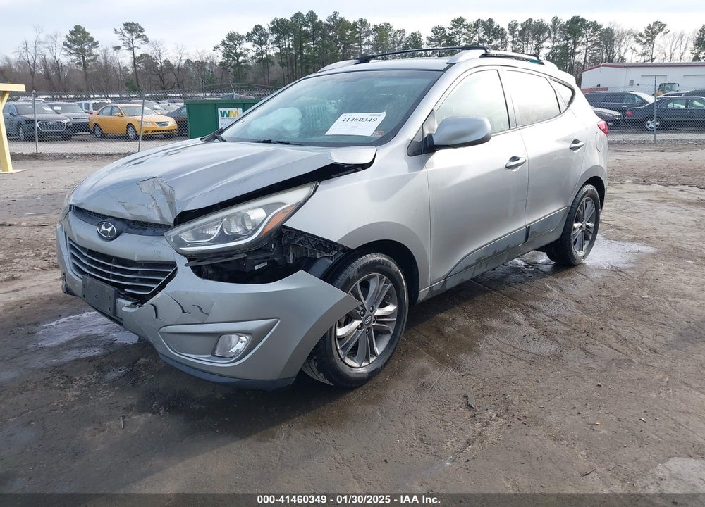 2015 HYUNDAI TUCSON SE VIN: KM8JU3AG6FU044197