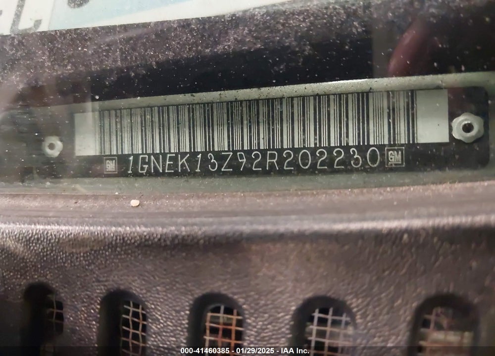 2002 CHEVROLET TAHOE LT VIN: 1GNEK13Z92R202230