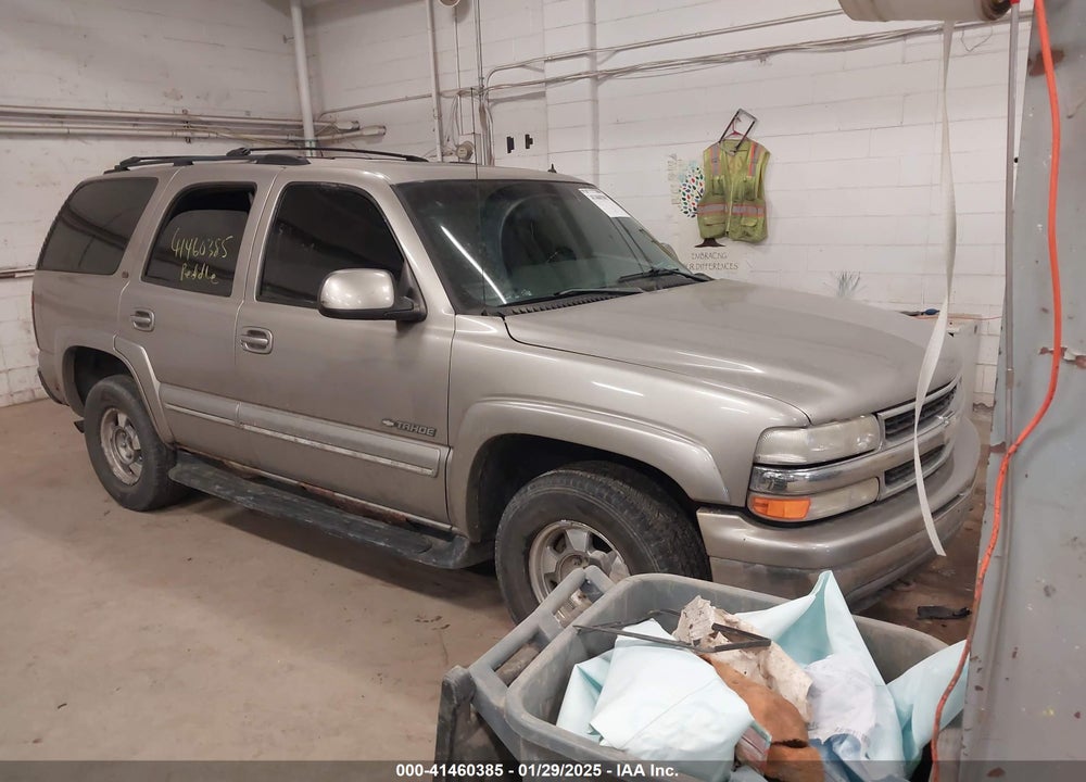 2002 CHEVROLET TAHOE LT VIN: 1GNEK13Z92R202230
