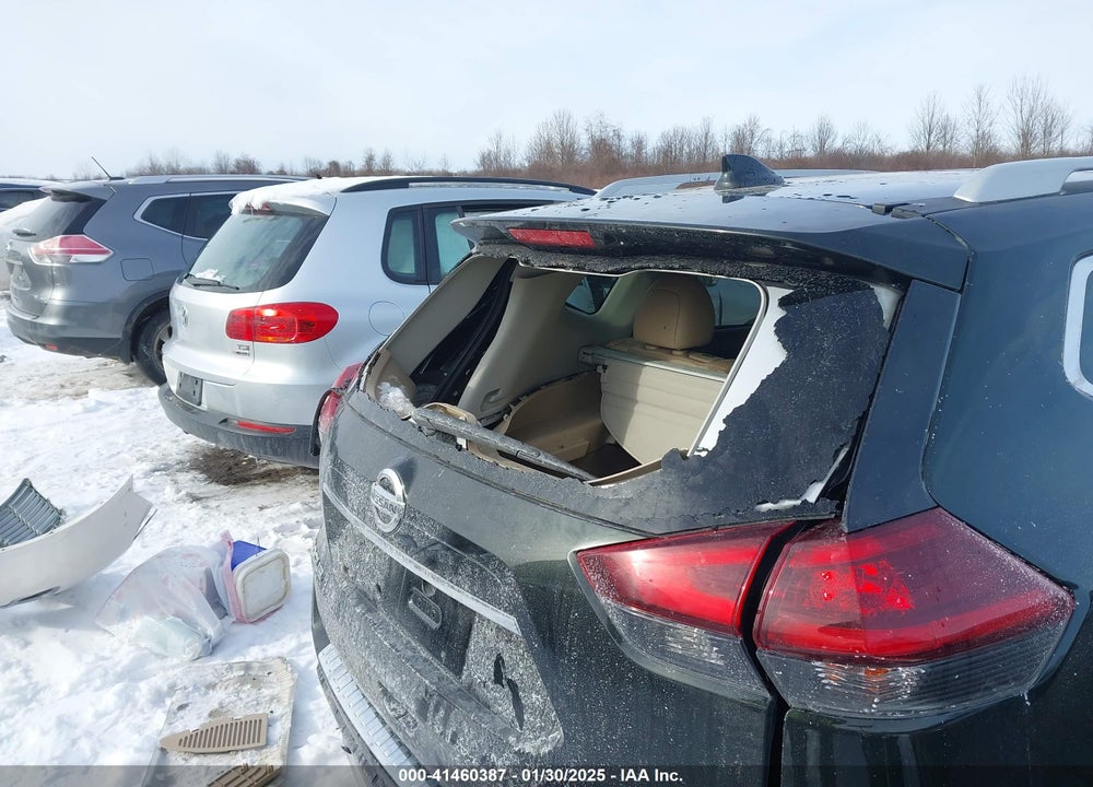 2019 NISSAN ROGUE SL VIN: 5N1AT2MV7KC726626