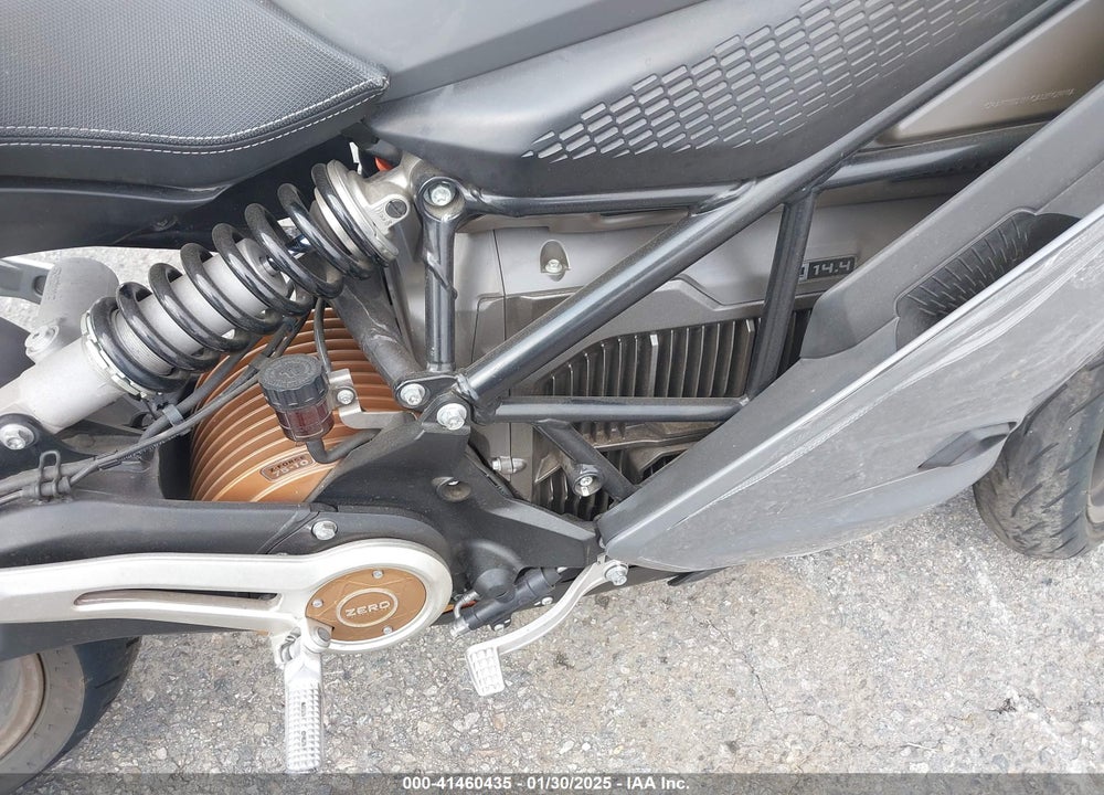 2021 ZERO MOTORCYCLES INC SR/S VIN: 538ZFBZ71MCL17945
