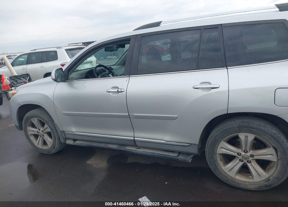 2013 TOYOTA HIGHLANDER LIMITED V6 VIN: 5TDYK3EHXDS127807