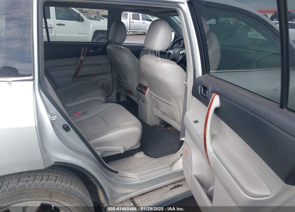 2013 TOYOTA HIGHLANDER LIMITED V6 VIN: 5TDYK3EHXDS127807