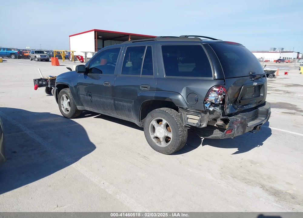 2007 CHEVROLET TRAILBLAZER LS VIN: 1GNDT13S572102654