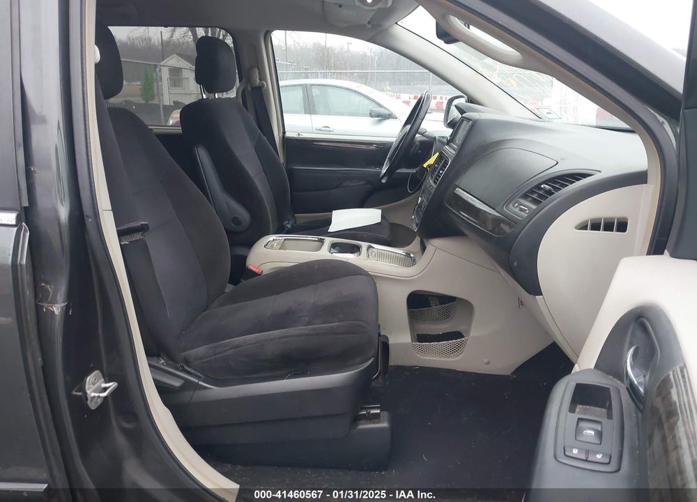 2011 DODGE GRAND CARAVAN CREW VIN: 2D4RN5DG4BR629611