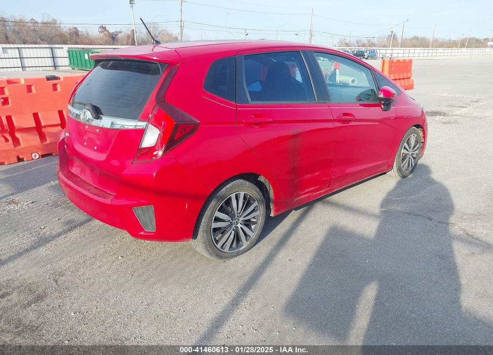 2015 HONDA FIT VIN: 3HGGK5H8XFM702737