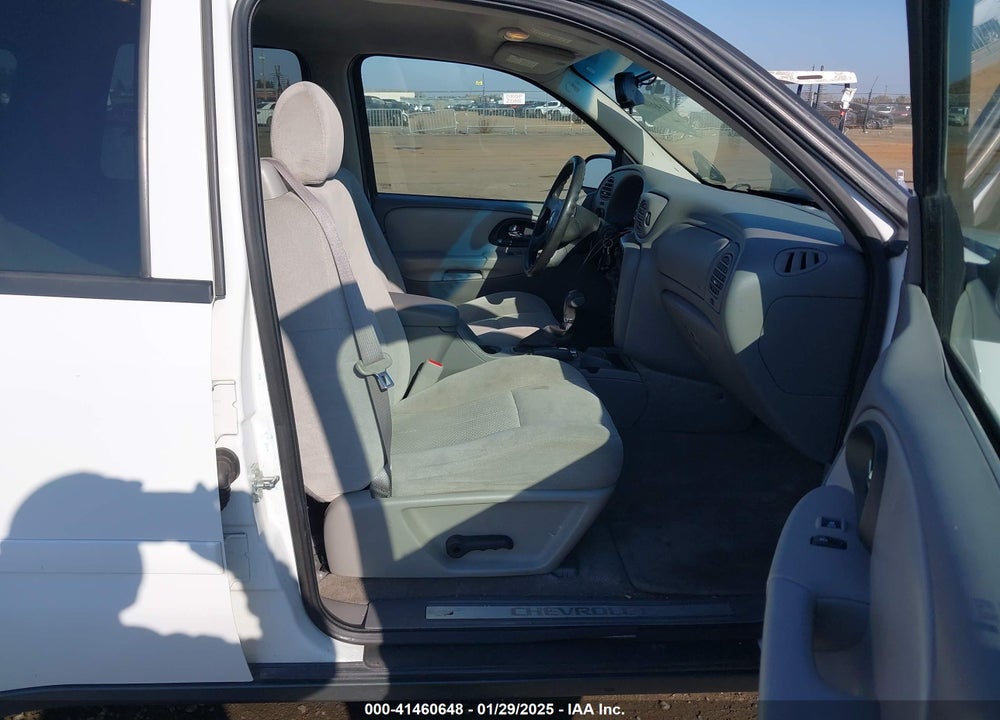 2007 CHEVROLET TRAILBLAZER LS VIN: 1GNDT13S372242766