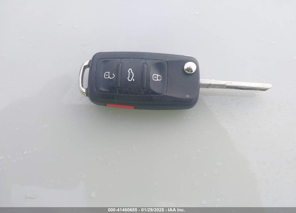 2011 VOLKSWAGEN JETTA VIN: 3VWDZ7AJ3BM013491