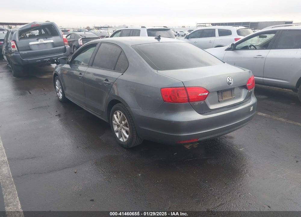 2011 VOLKSWAGEN JETTA VIN: 3VWDZ7AJ3BM013491