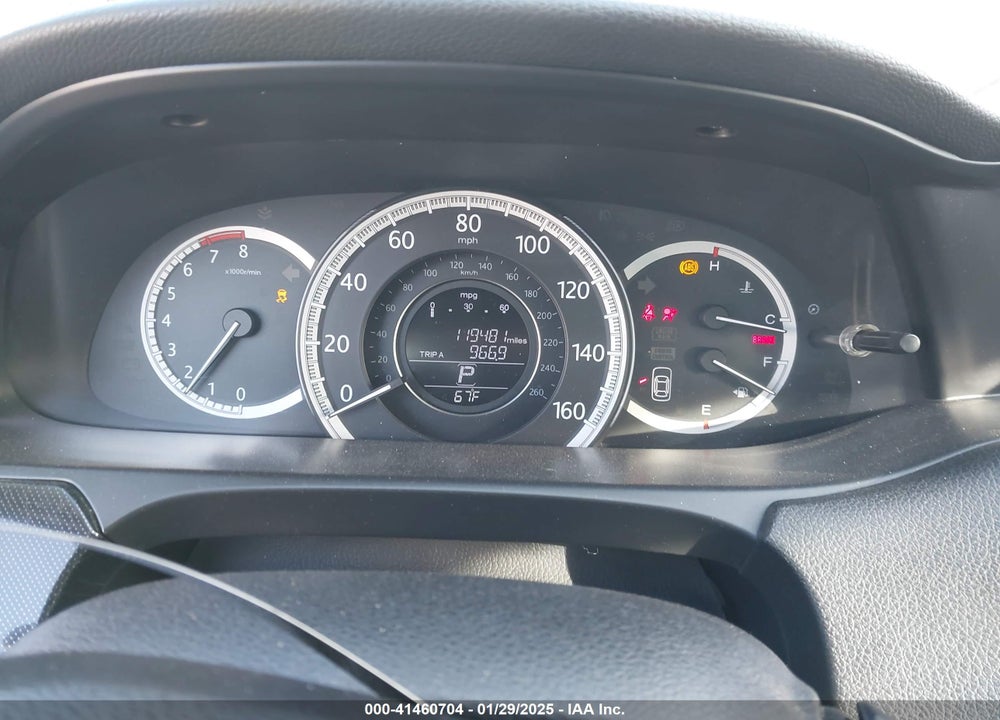 2013 HONDA ACCORD VIN: 1HGCR2F35DA113783