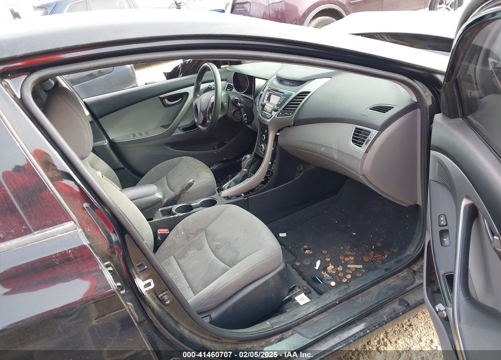 2016 HYUNDAI ELANTRA VIN: KMHDH4AE0GU647055
