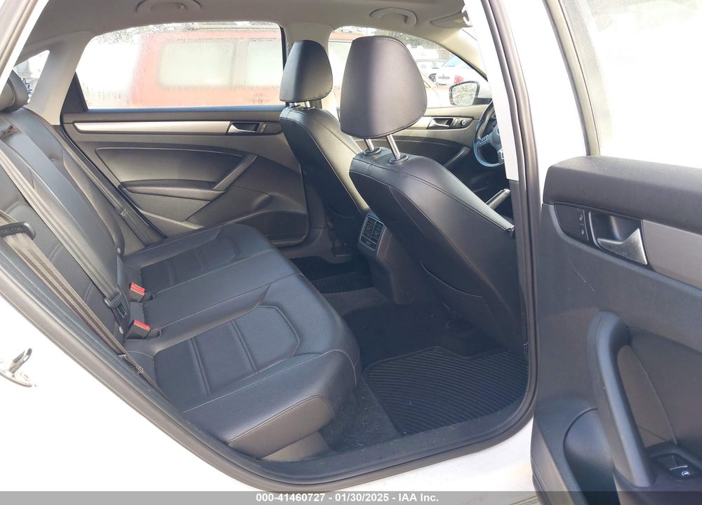 2014 VOLKSWAGEN PASSAT VIN: 1VWBN7A35EC053551