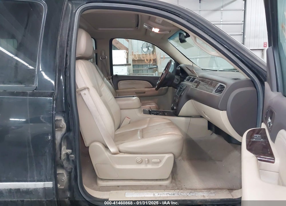 2009 GMC YUKON DENALI VIN: 1GKFK03259R190912