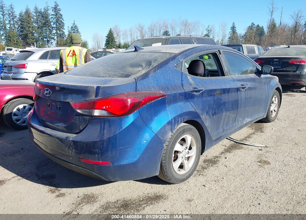 2015 HYUNDAI ELANTRA VIN: 5NPDH4AE3FH591108