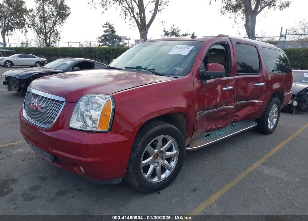 2010 GMC YUKON XL 1500 DENALI VIN: 1GKUKMEF4AR215852