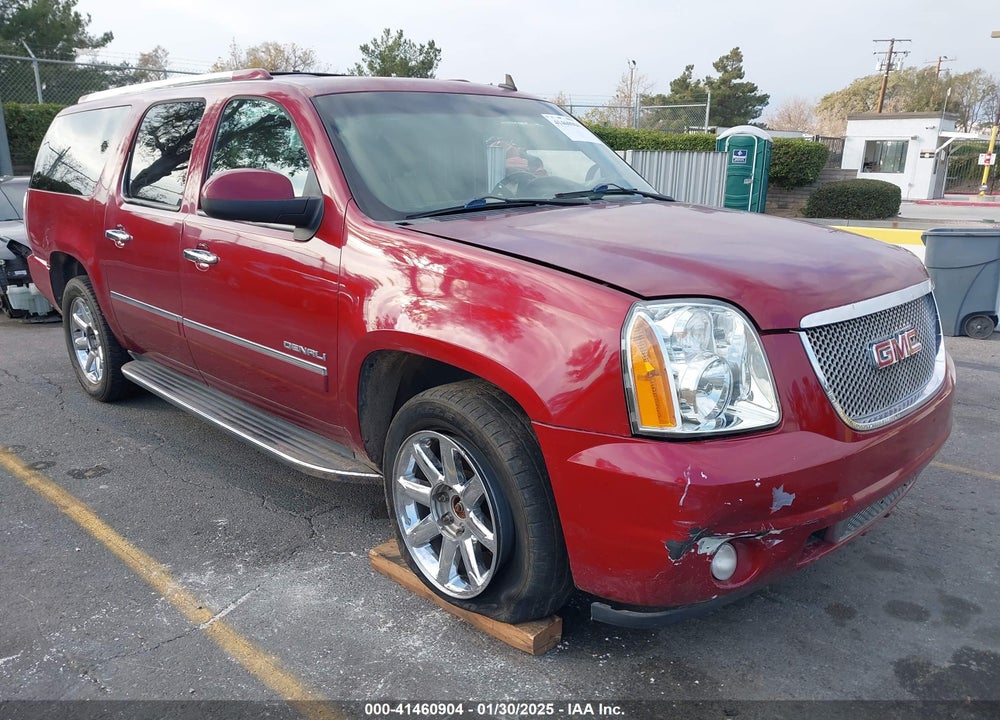 2010 GMC YUKON XL 1500 DENALI VIN: 1GKUKMEF4AR215852