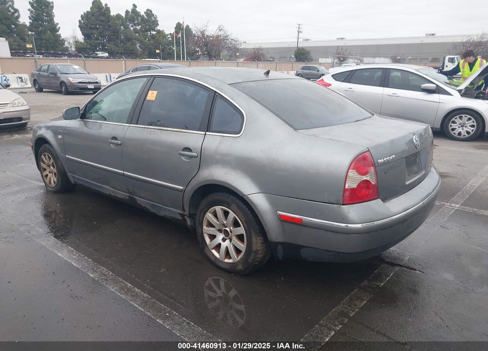 2002 VOLKSWAGEN PASSAT GLS VIN: WVWPD63B22P290089