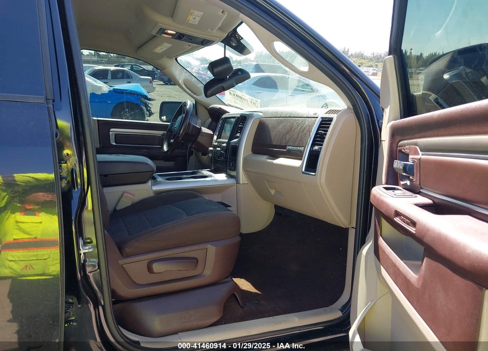 2017 RAM 1500 VIN: 1C6RR7LTXHS502985
