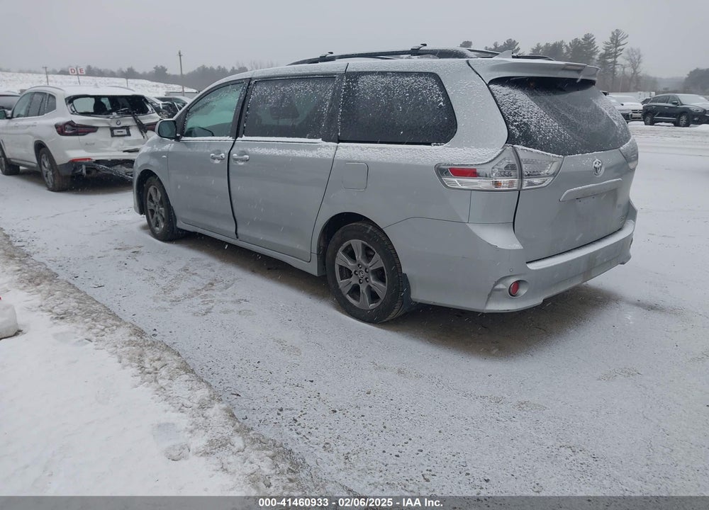2019 TOYOTA SIENNA SE 7 PASSENGER VIN: 5TDEZ3DC8KS210587