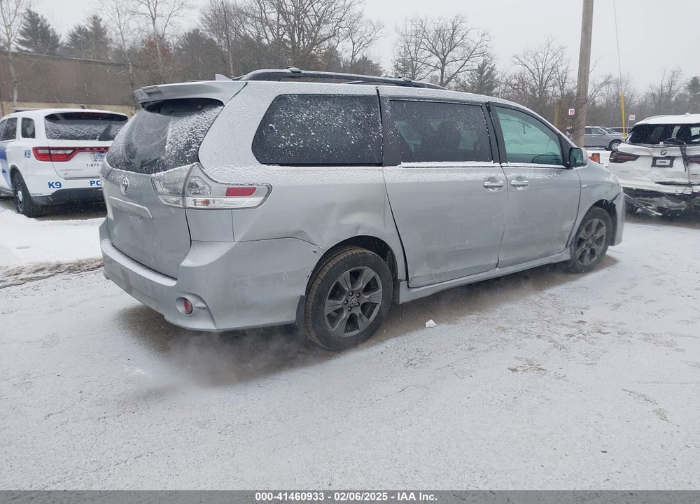 2019 TOYOTA SIENNA SE 7 PASSENGER VIN: 5TDEZ3DC8KS210587