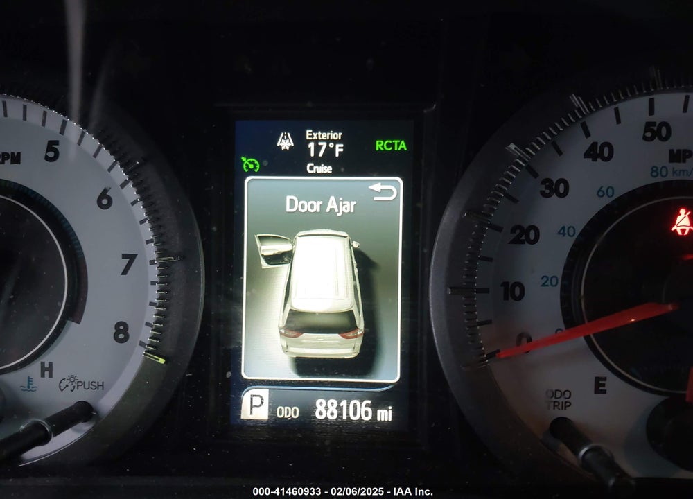 2019 TOYOTA SIENNA SE 7 PASSENGER VIN: 5TDEZ3DC8KS210587