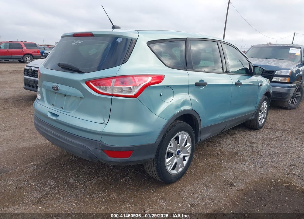 2013 FORD ESCAPE S VIN: 1FMCU0F79DUA16813
