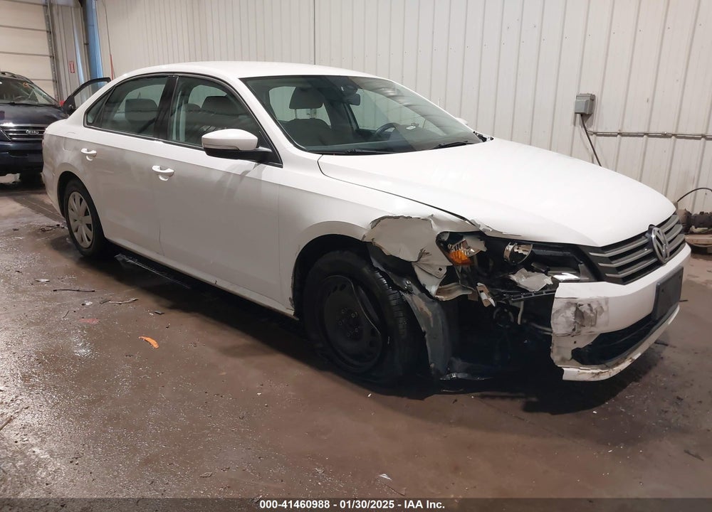 2013 VOLKSWAGEN PASSAT 2.5L S VIN: 1VWAP7A32DC081764