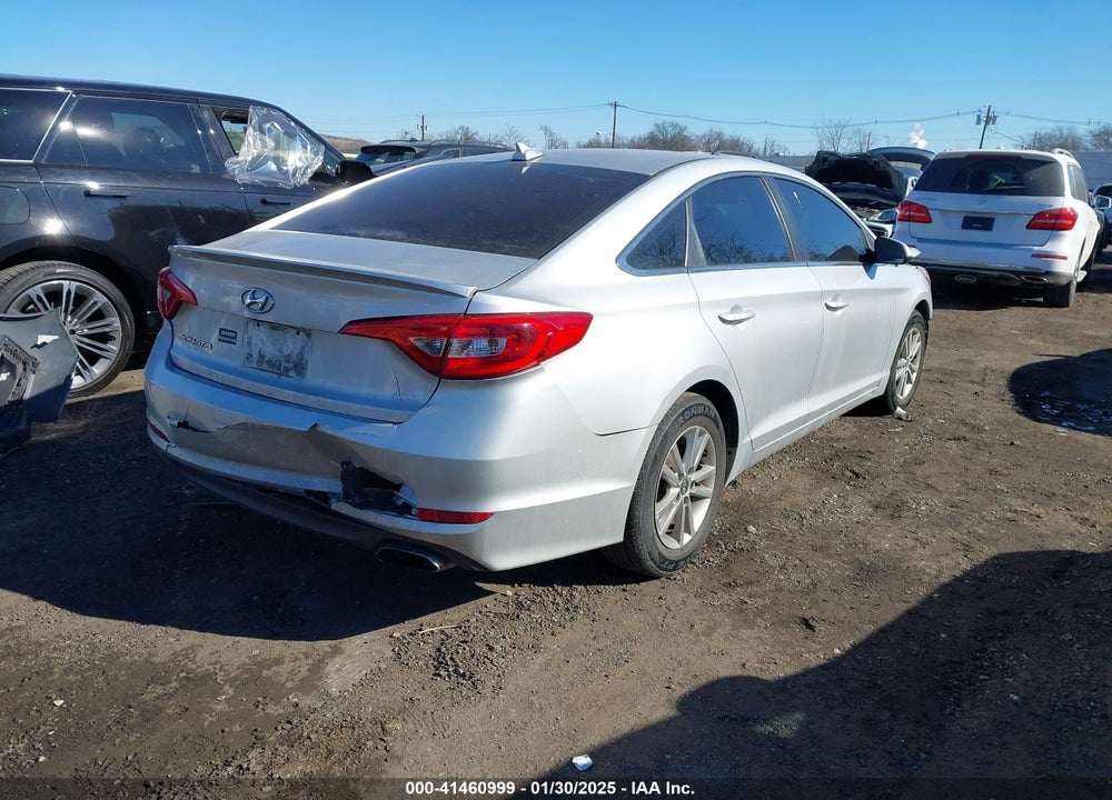 2017 HYUNDAI SONATA VIN: 5NPE24AF1HH516232