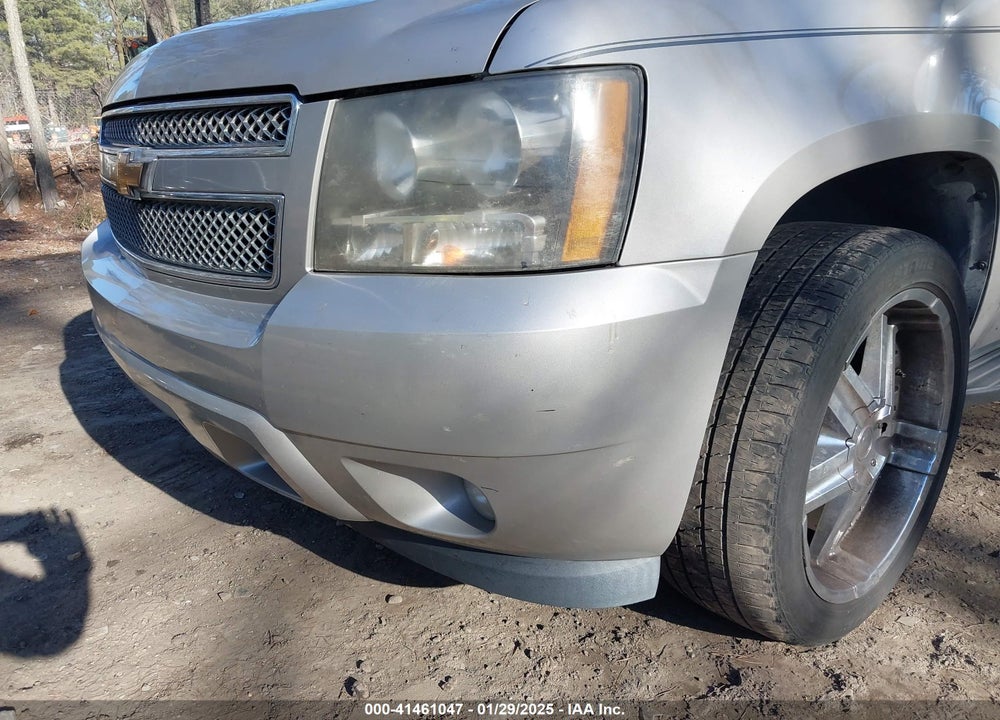 2007 CHEVROLET TAHOE LT VIN: 1GNFC13007J121819