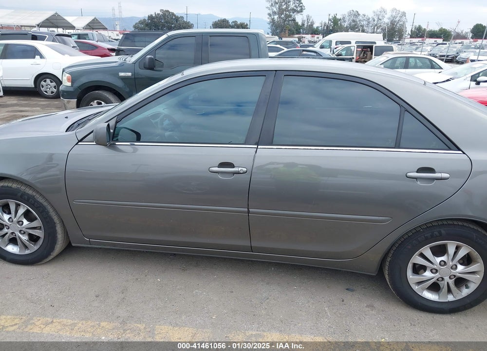 2005 TOYOTA CAMRY VIN: 4T1BF32K95U613043