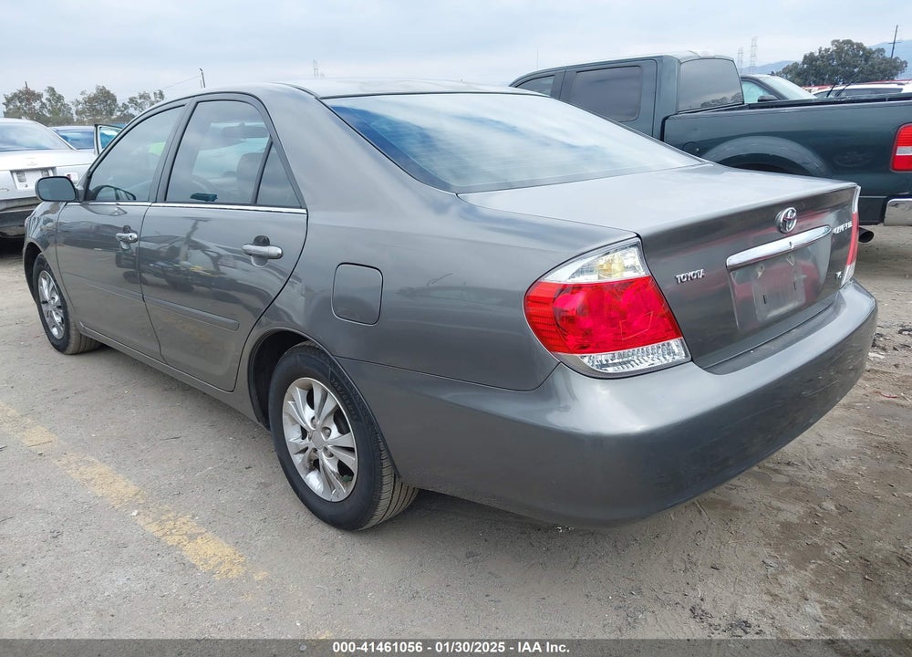 2005 TOYOTA CAMRY VIN: 4T1BF32K95U613043