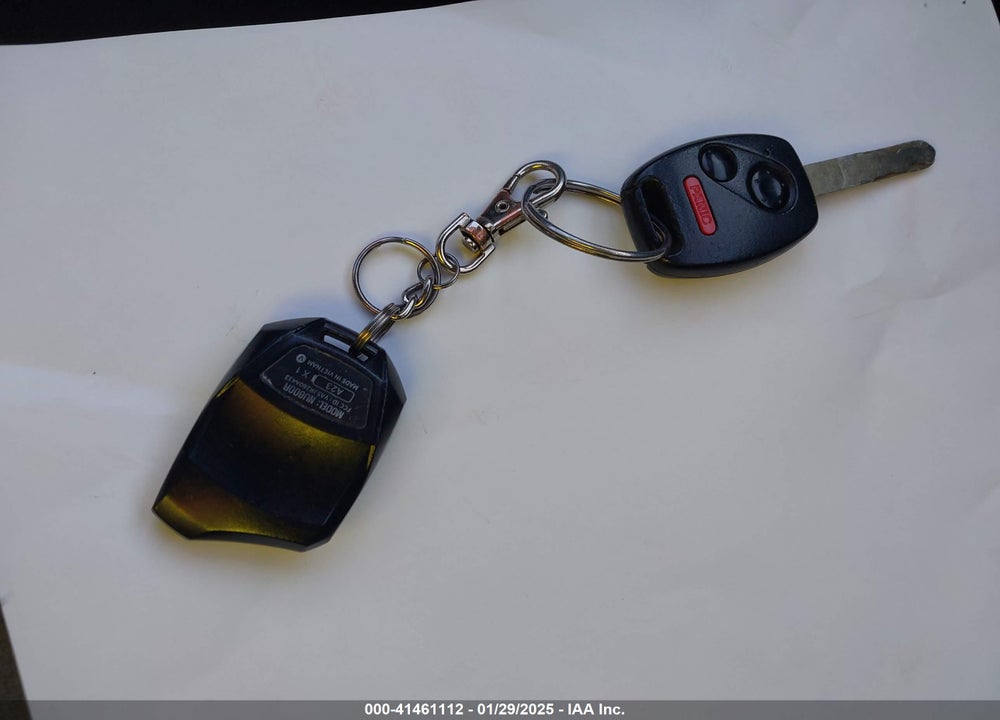 2007 HONDA CIVIC VIN: 1HGFA165X7L051256