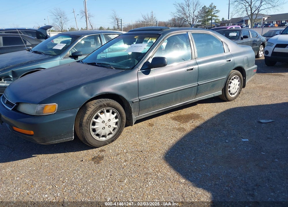 1996 HONDA ACCORD EX VIN: 1HGCD566XTA251134