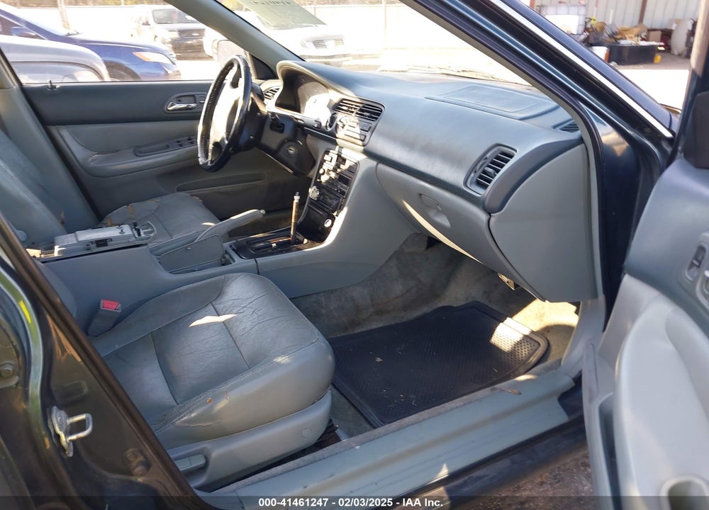 1996 HONDA ACCORD EX VIN: 1HGCD566XTA251134