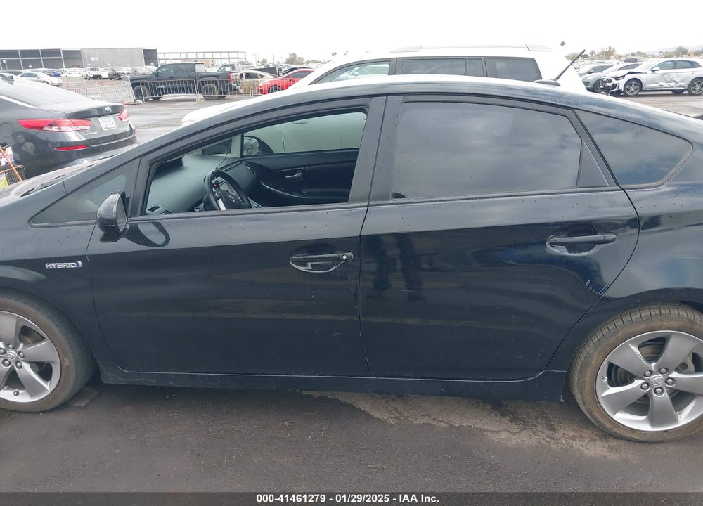 2013 TOYOTA PRIUS VIN: JTDKN3DU4D5617063