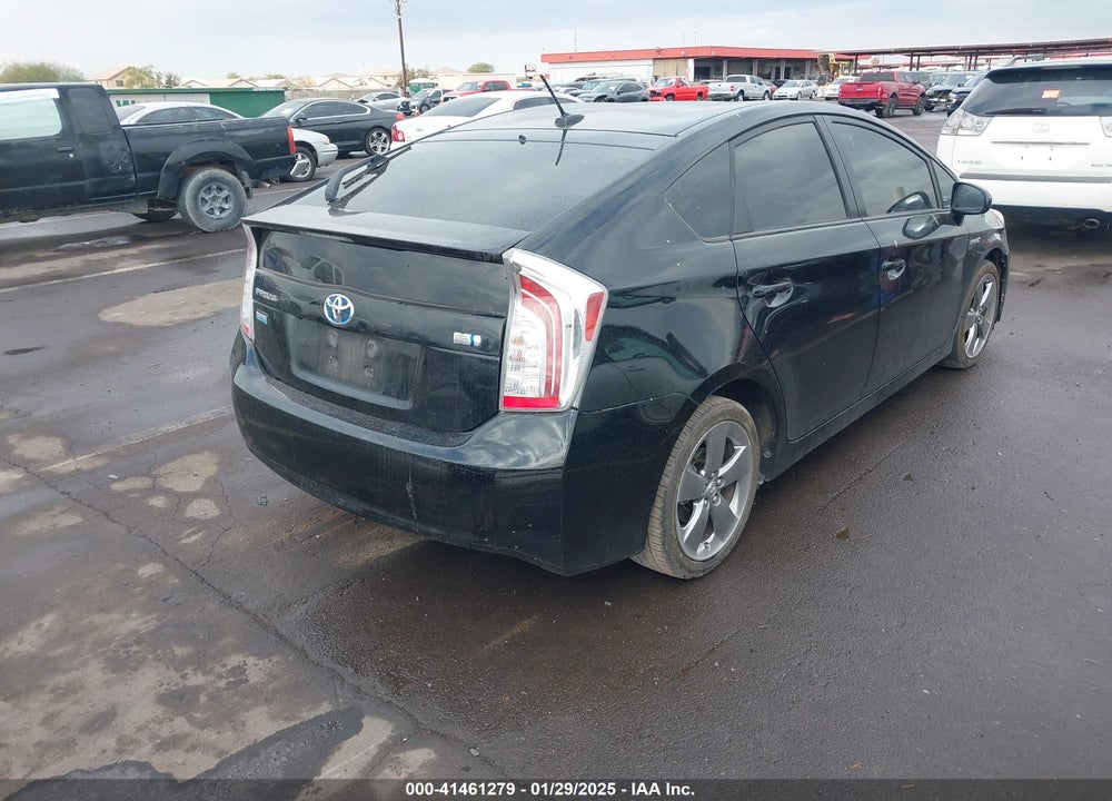 2013 TOYOTA PRIUS VIN: JTDKN3DU4D5617063