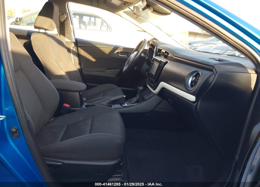 2017 TOYOTA COROLLA IM VIN: JTNKARJE4HJ549058