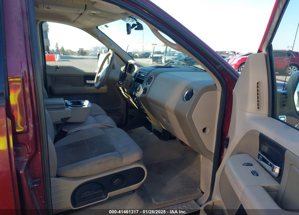 2004 FORD F-150 XLT VIN: 1FTRW12W84KC11390