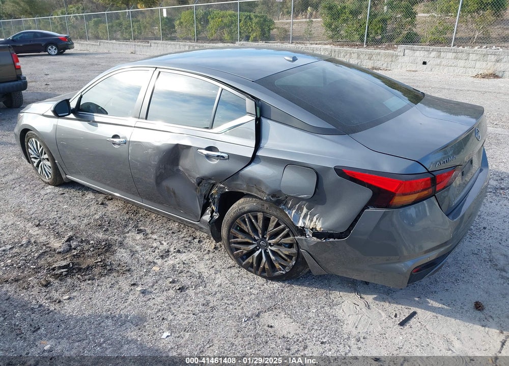 2024 NISSAN ALTIMA SV FWD VIN: 1N4BL4DV4RN405569