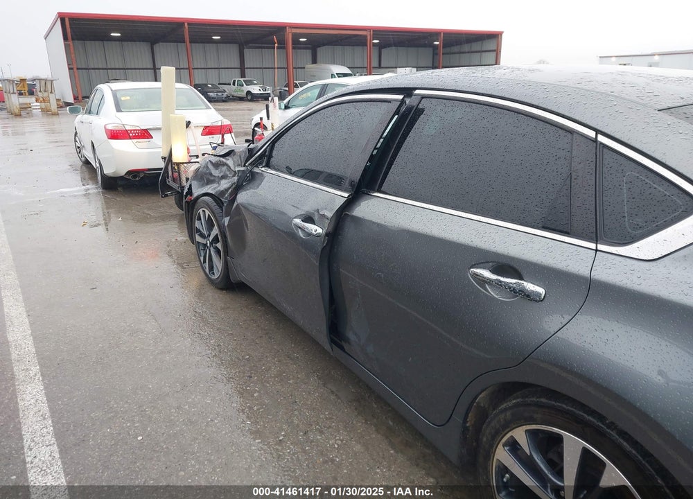 2016 NISSAN ALTIMA 2.5 SR VIN: 1N4AL3AP7GC263562