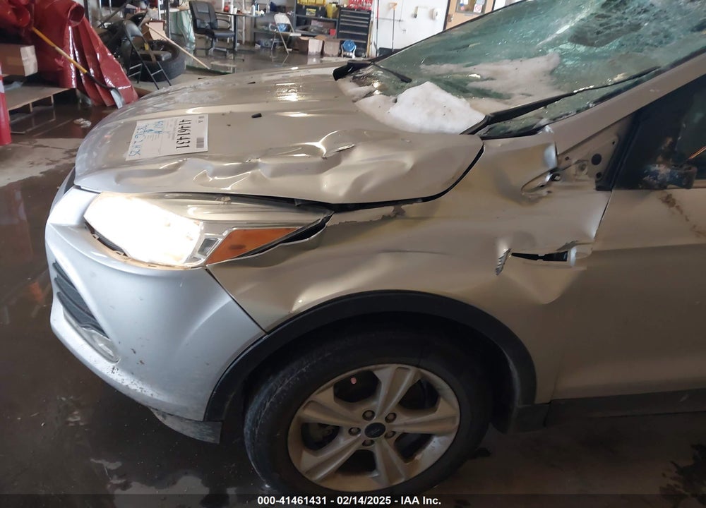 2016 FORD ESCAPE VIN: 1FMCU9G94GUC15731