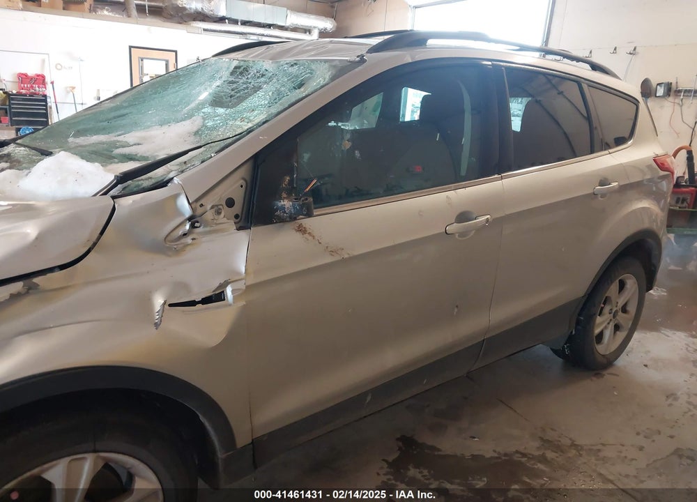 2016 FORD ESCAPE VIN: 1FMCU9G94GUC15731