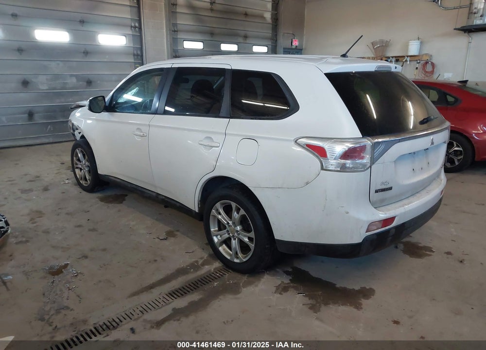 2014 MITSUBISHI OUTLANDER VIN: JA4AZ3A33EZ014539