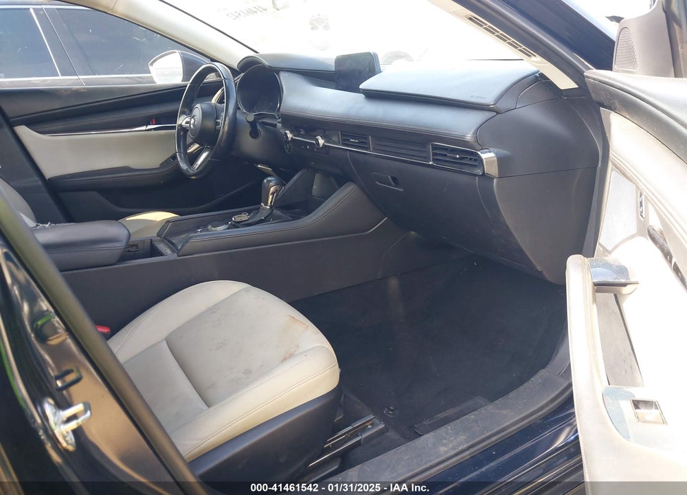 2019 MAZDA MAZDA3 VIN: JM1BPACL4K1113267