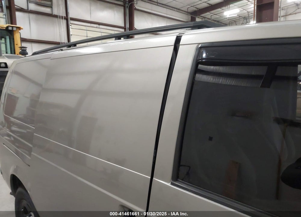 2005 CHEVROLET ASTRO VIN: 1GCDM19X95B124050