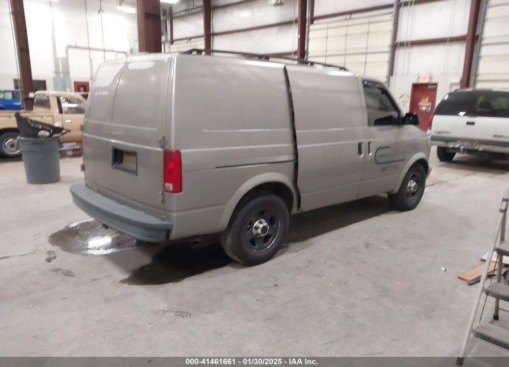 2005 CHEVROLET ASTRO VIN: 1GCDM19X95B124050