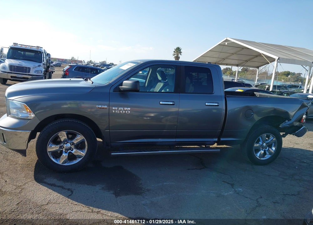 2013 RAM 1500 VIN: 1C6RR6GT1DS694070