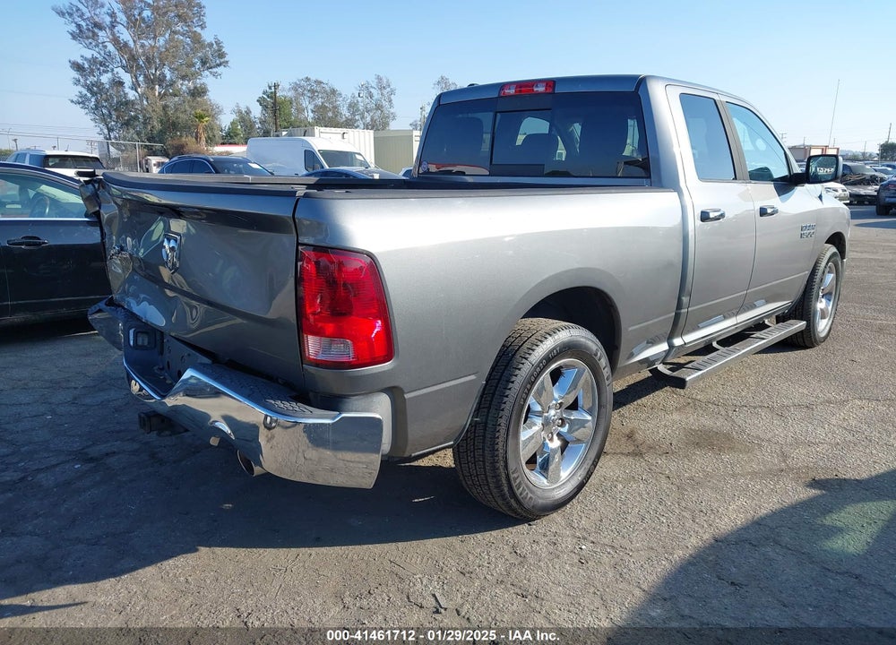 2013 RAM 1500 VIN: 1C6RR6GT1DS694070