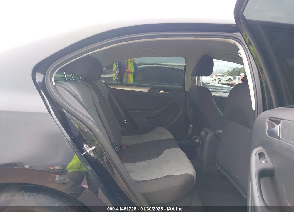 2017 VOLKSWAGEN JETTA VIN: 3VW2B7AJ6HM414683