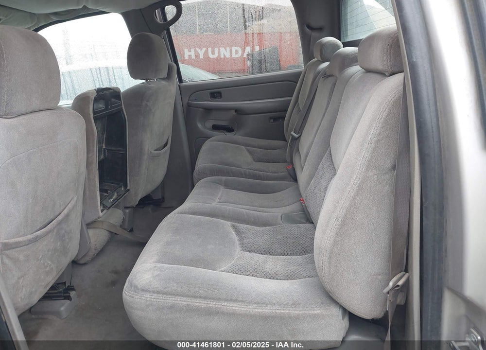 2005 CHEVROLET AVALANCHE 1500 LS VIN: 3GNEC12Z05G163675